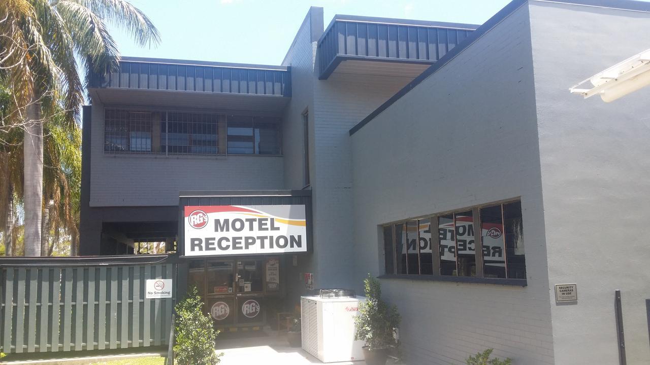 Rocky Glen Hotel Motel แกลดสตัน ภายนอก รูปภาพ